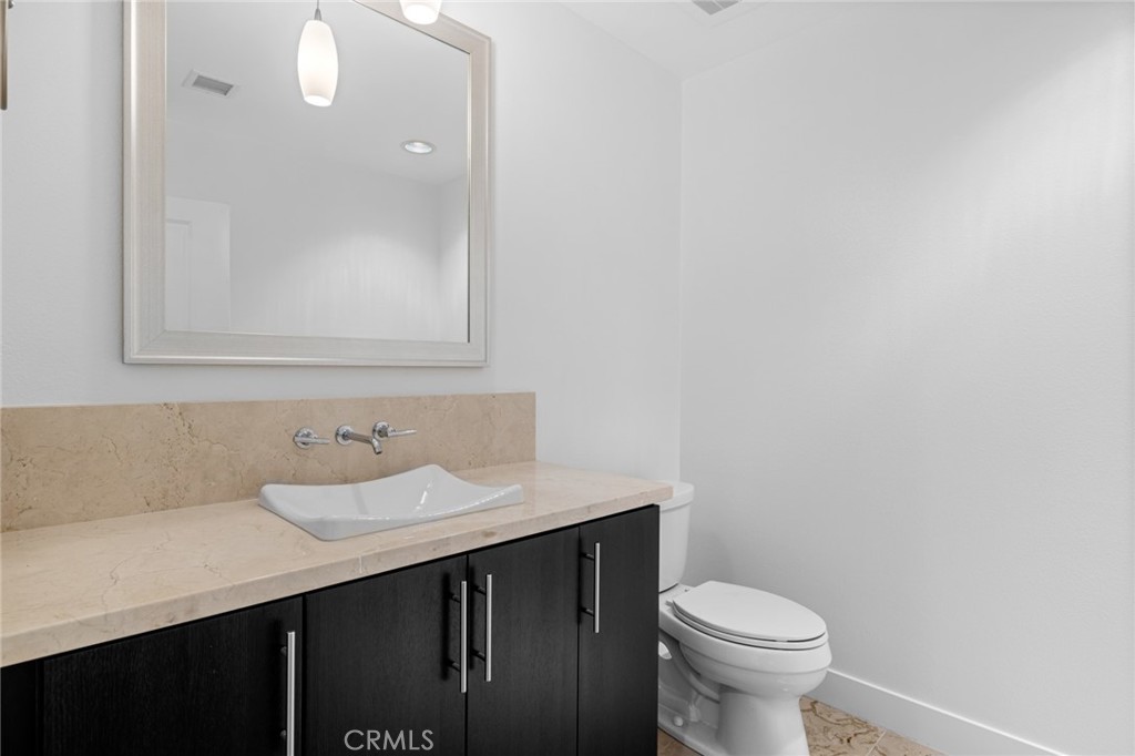 402 Rockefeller, Unit 301 Irvine, CA 92612 - Photo 18 of 39