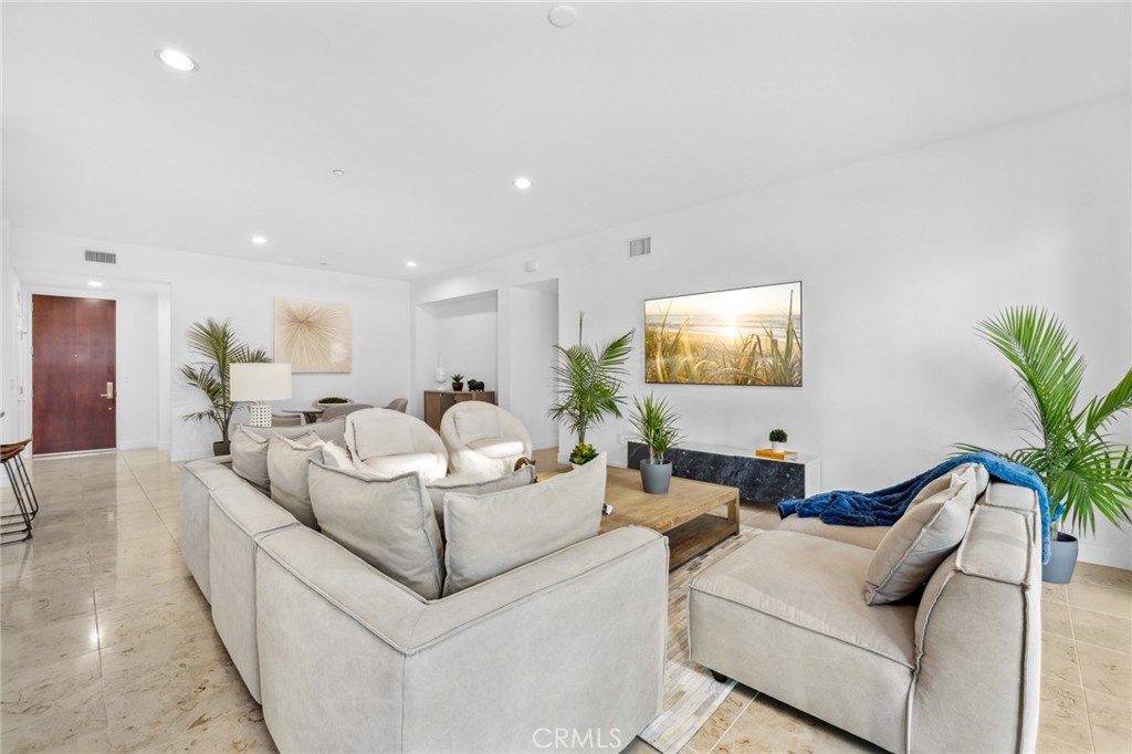 402 Rockefeller, Unit 301 Irvine, CA 92612 - Photo 35 of 39