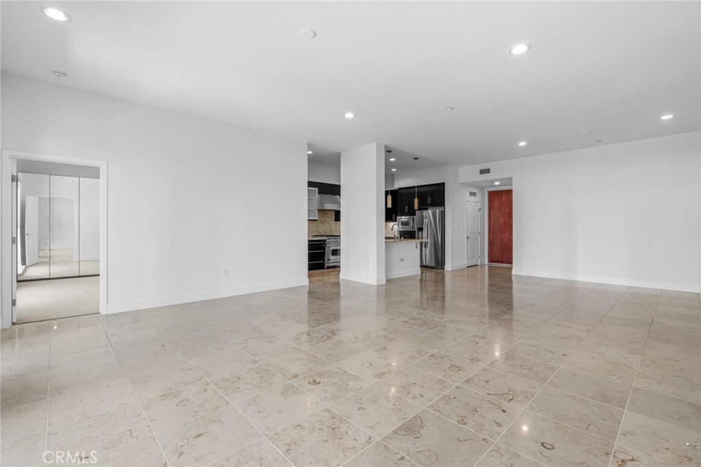 402 Rockefeller, Unit 301 Irvine, CA 92612 - Photo 5 of 39