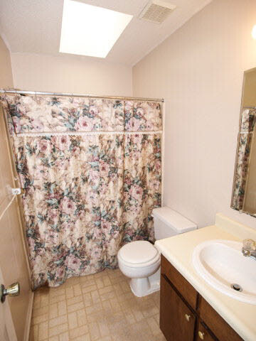 1733 Snowmass Court Mobile, AL 36609 - Photo 14 of 20