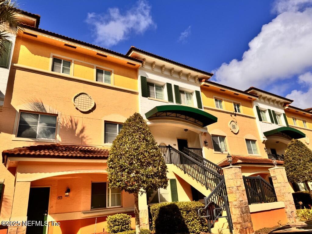 Front Pic of the property