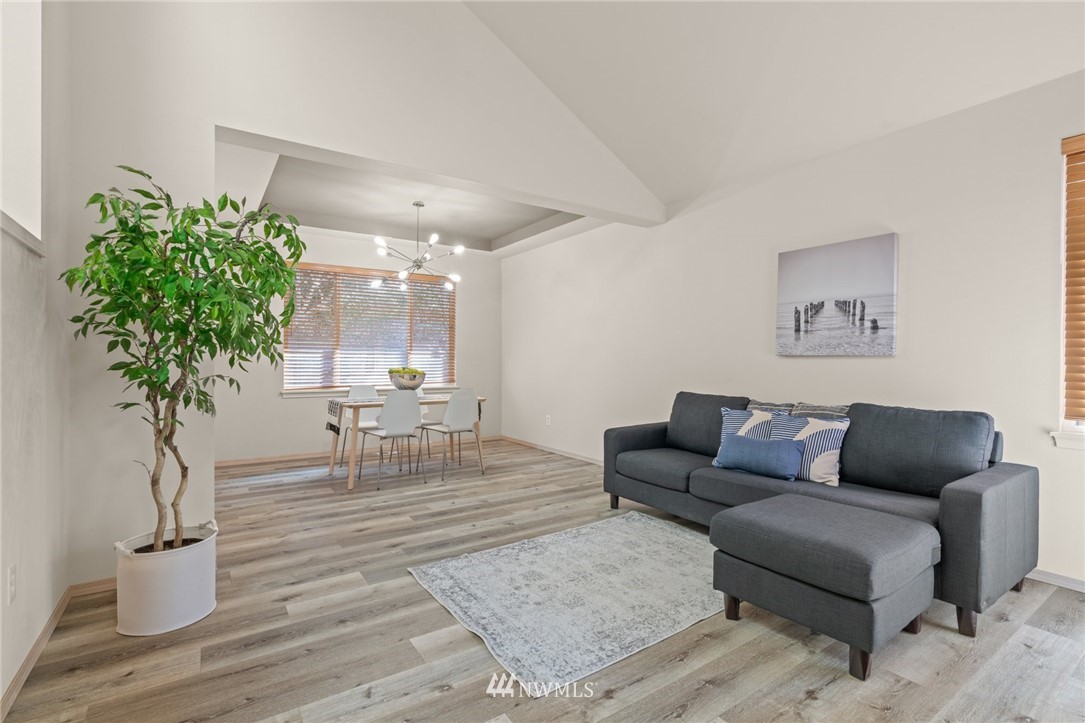 12919 Phillips Ridge Road Southeast Monroe, WA 98272 - Photo 5 of 29 Gallery Image 5