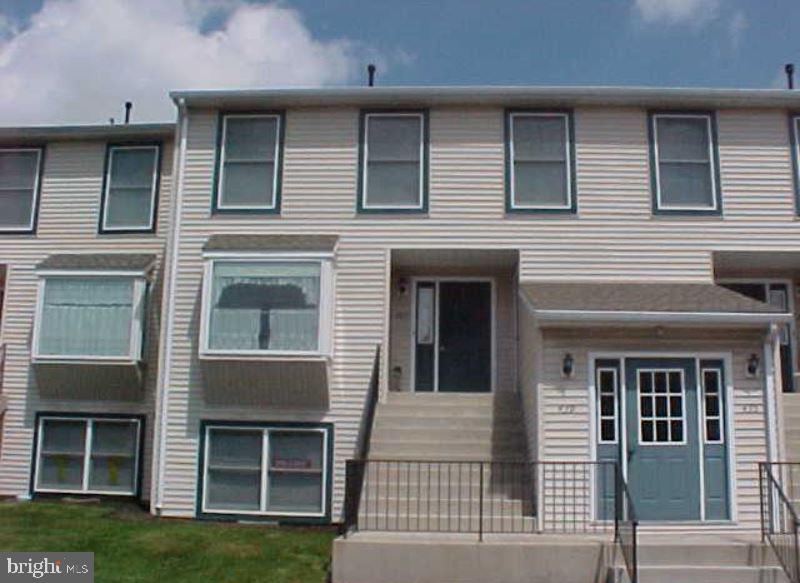 437 Springbrook Court Hanover, PA 17331 - Photo 1 of 1 Gallery Image 1