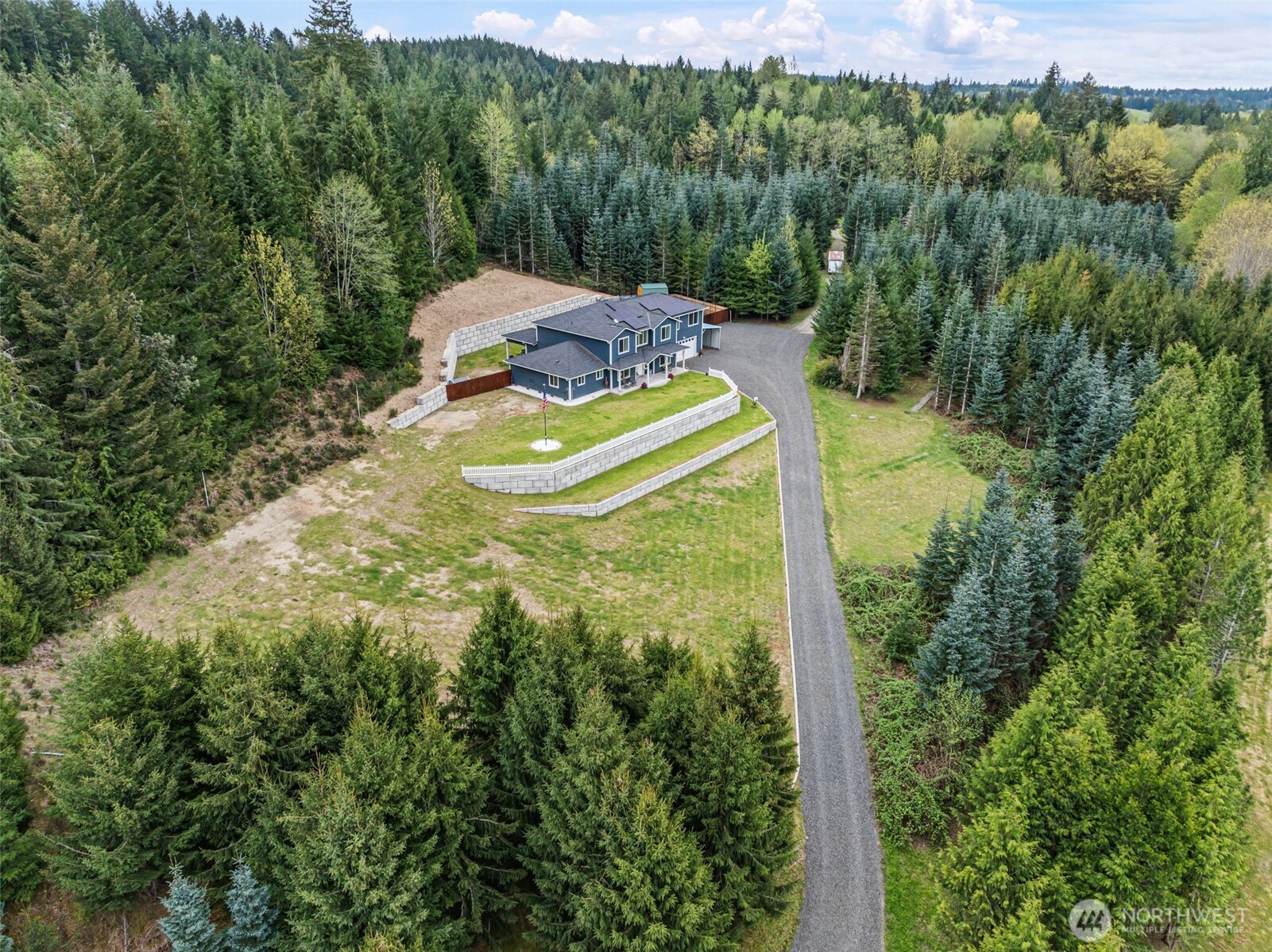 9611 West Belfair Valley Road Bremerton, WA 98312 - Photo 35 of 40