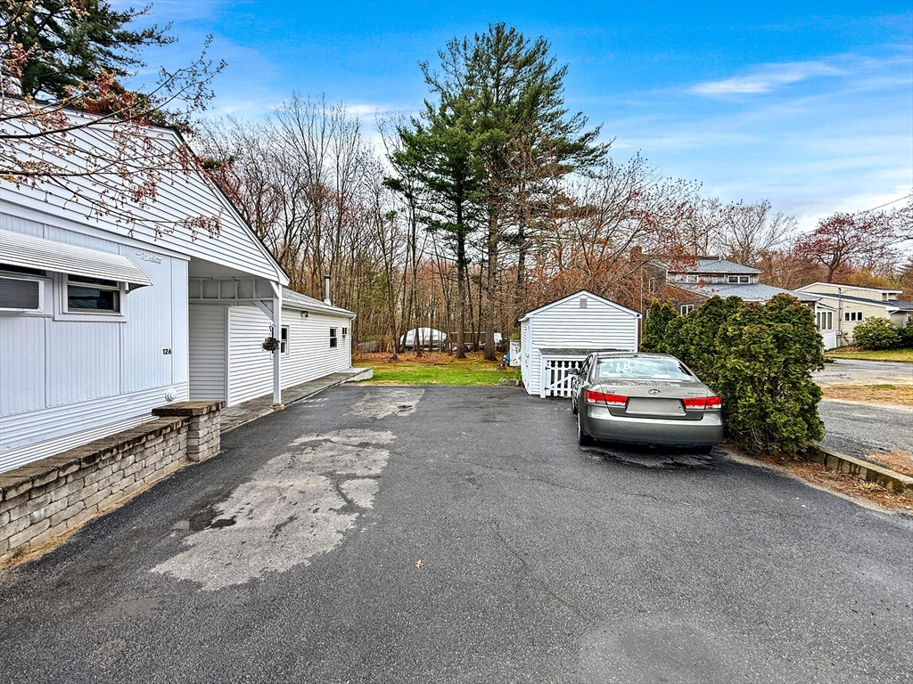 126 Beach Road Salisbury, MA 01952 - Photo 4 of 30