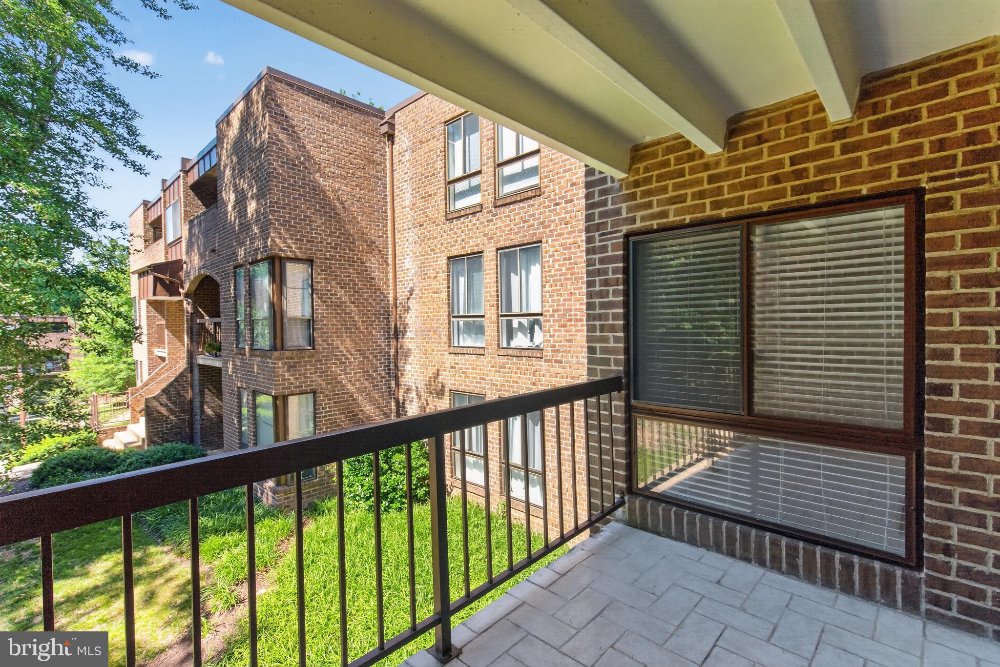 11260 Chestnut Grove Square, Unit 139 Reston, VA 20190 - Photo 16 of 26