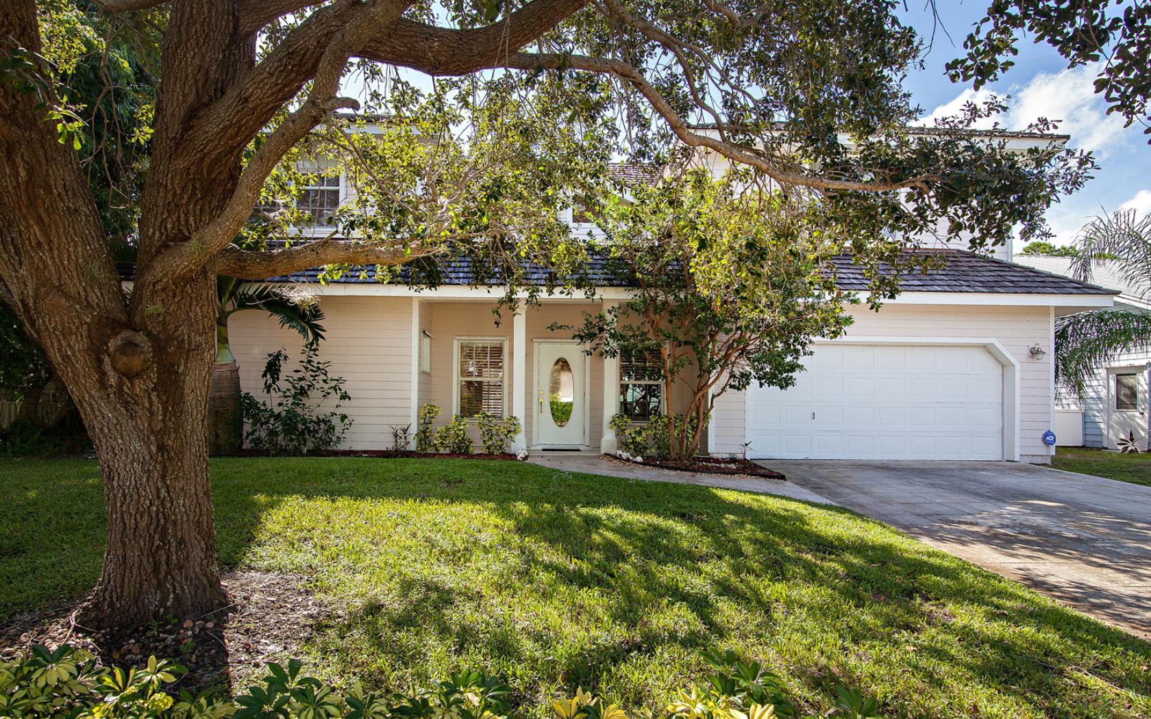 212 Colony Way West Jupiter, FL 33458 - Photo 2 of 31 3-photo-web-1680x1050-507753