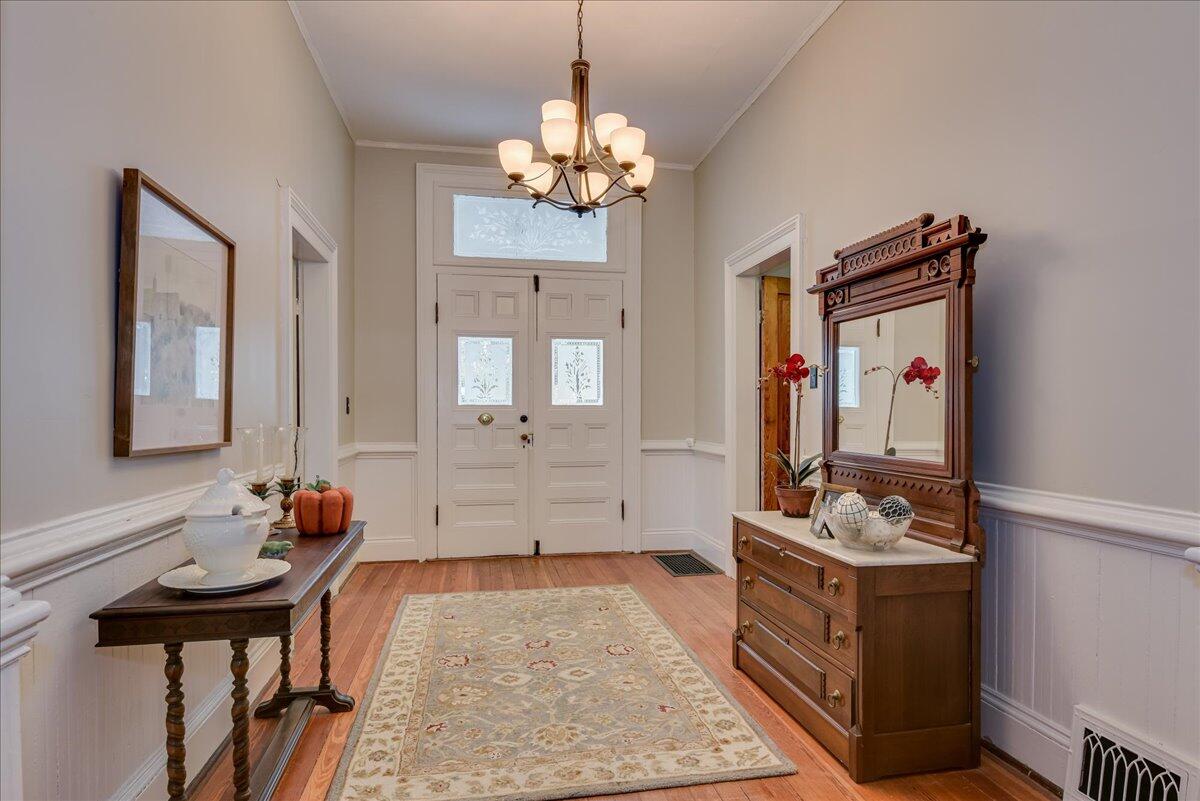 252 Laurens Street Northwest Aiken, SC 29801 - Photo 5 of 34