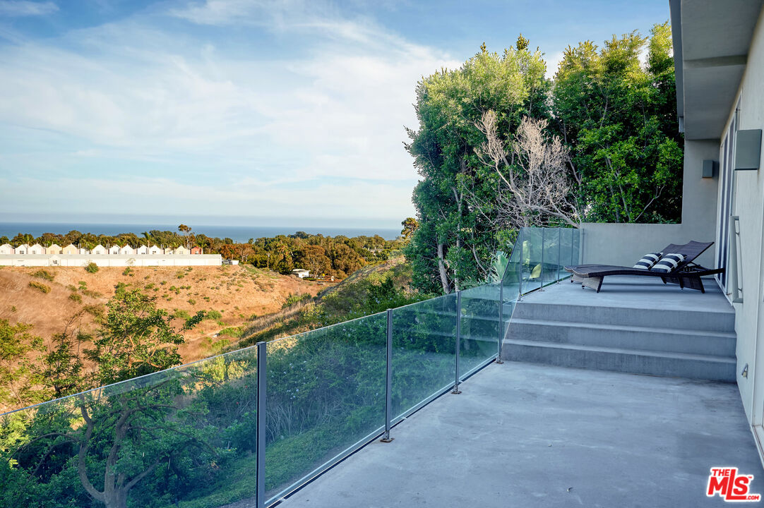28907 Wight Road Malibu, CA 90265 - Photo 21 of 54 a view of a terrace view
