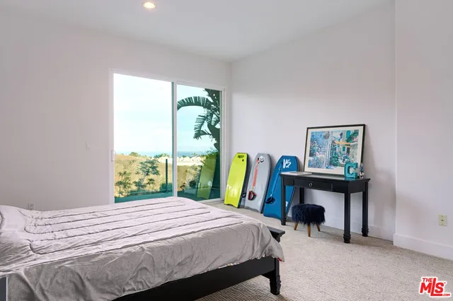 $5,200,000 | 28907 Wight Road, Malibu, CA 90265