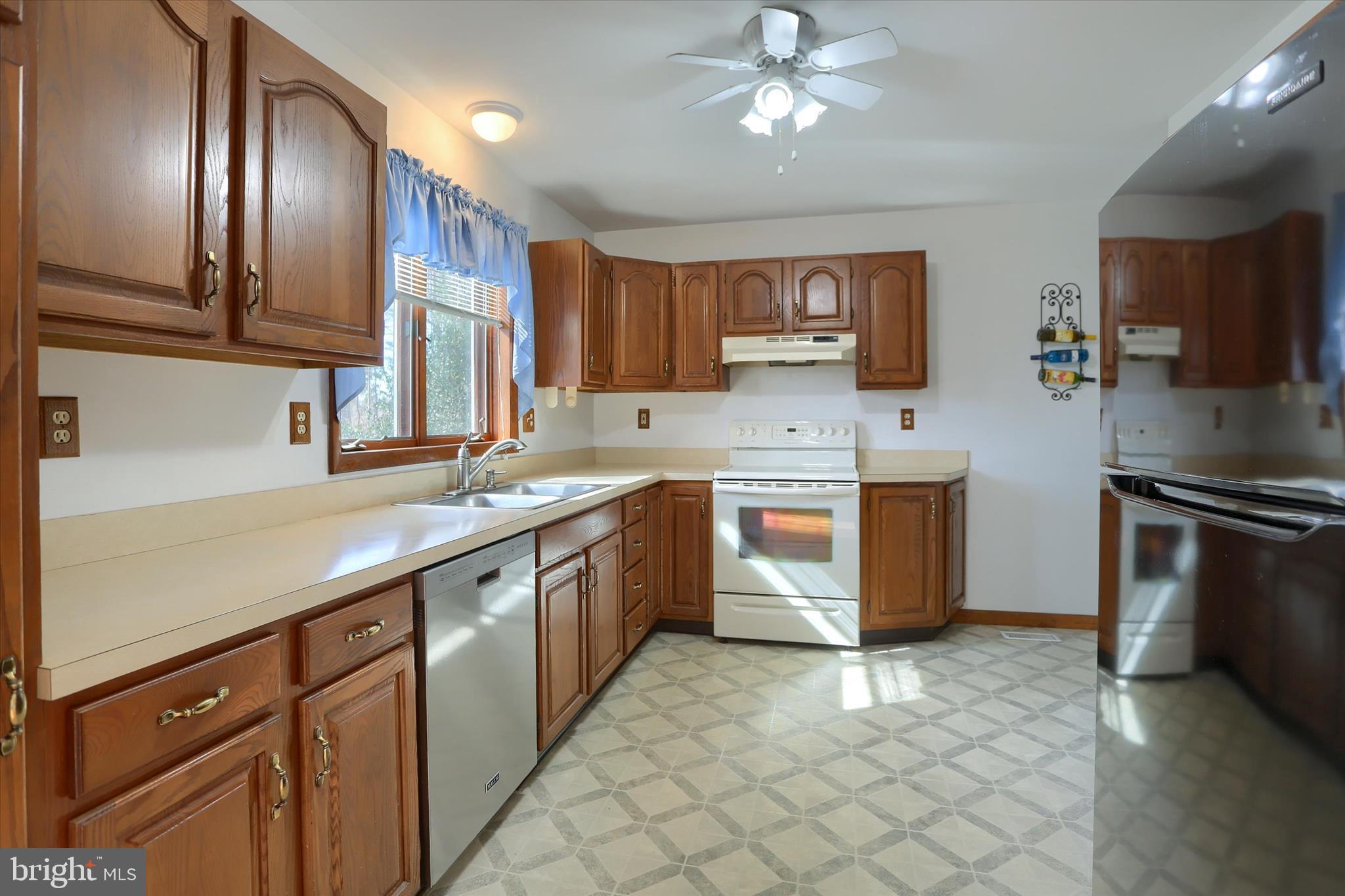 149 Stone Mountain Road Pine Grove, PA 17963 - Photo 18 of 64