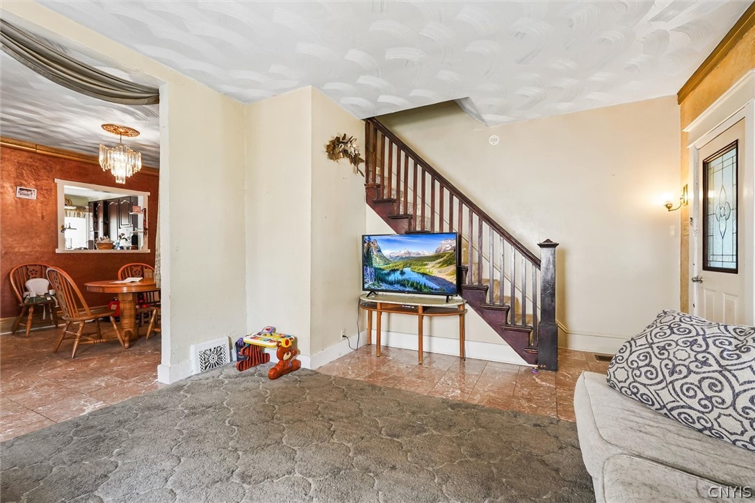 431 Stone Street Oneida, NY 13421 - Photo 6 of 37 Gallery Image 6