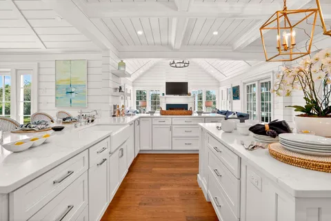 $9,495,000 | 29 Slough Cove Road, Edgartown, MA 02539