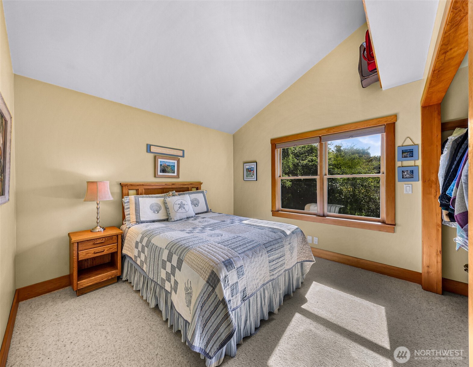 6701 Holst Road Clinton, WA 98236 - Photo 20 of 40