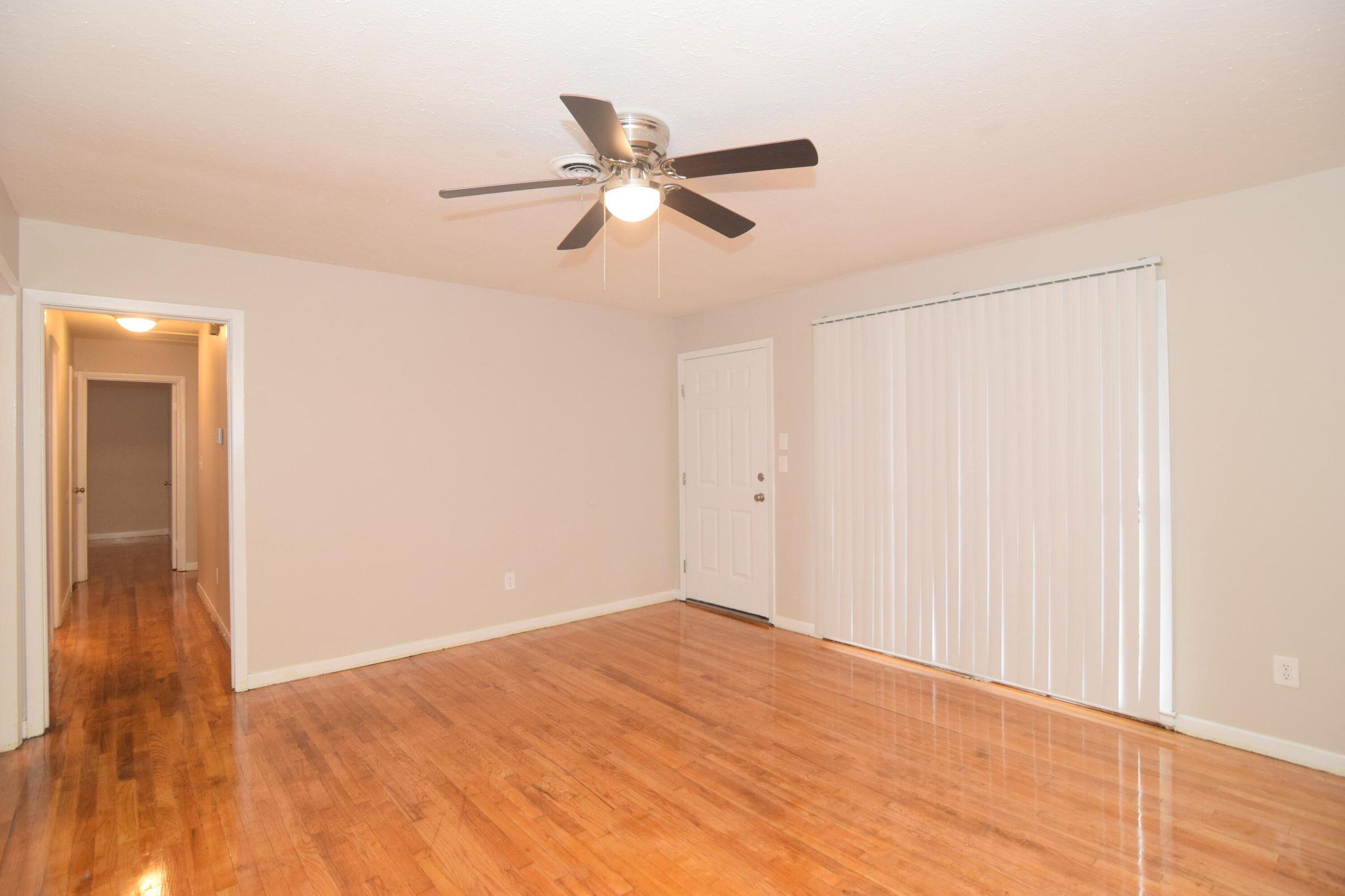 3313 Blanchard Road Augusta, GA 30906 - Photo 4 of 5 3313 - Living Room