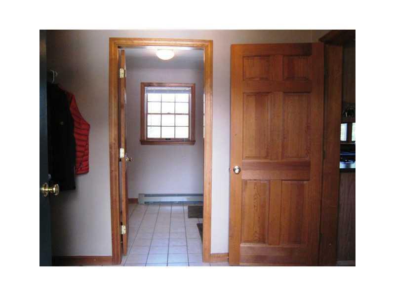 222 Pownal Road Freeport, ME 04032 - Photo 3 of 28 Other. entry