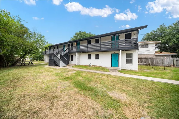 $830 | 10654 Heizer Drive, Unit 6, Corpus Christi, TX 78410