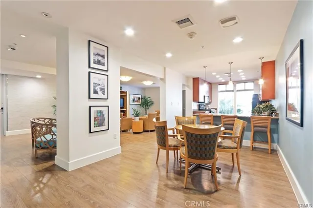 $2,600 | 388 East Ocean Boulevard, Unit 317, Long Beach, CA 90802