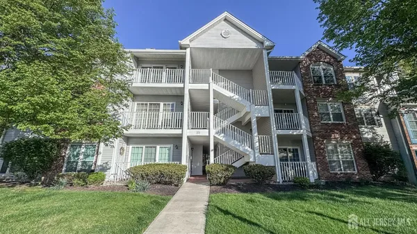 $375,000 | 1514 Longley Court, Somerville, NJ 08876