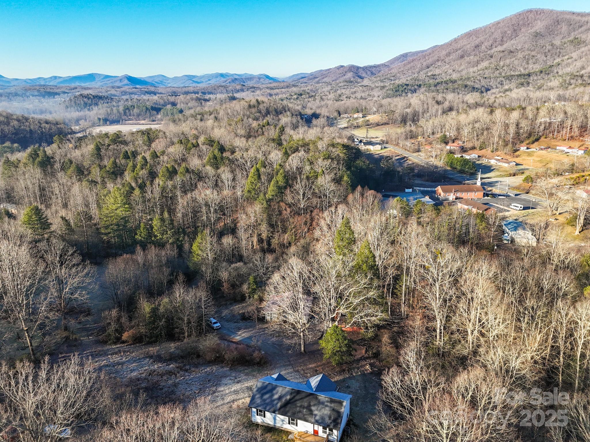 123 Old River Road Marion, NC 28752 - Photo 7 of 36 Gallery Image 7