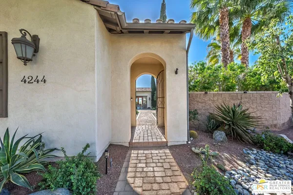 $2,095,000 | 4244 Arcada Street, Palm Springs, CA 92262