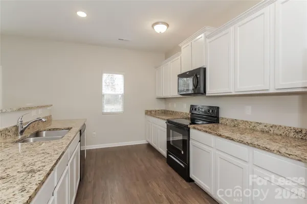 $2,360 | 1325 Waylon Avenue, Gastonia, NC 28054