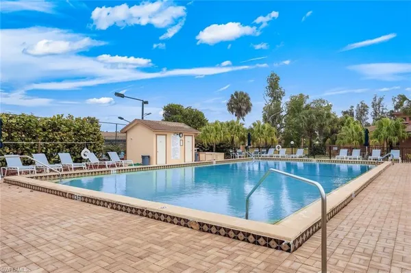 $1,600 | 17420 Birchwood Lane, Unit 2, Fort Myers, FL 33908