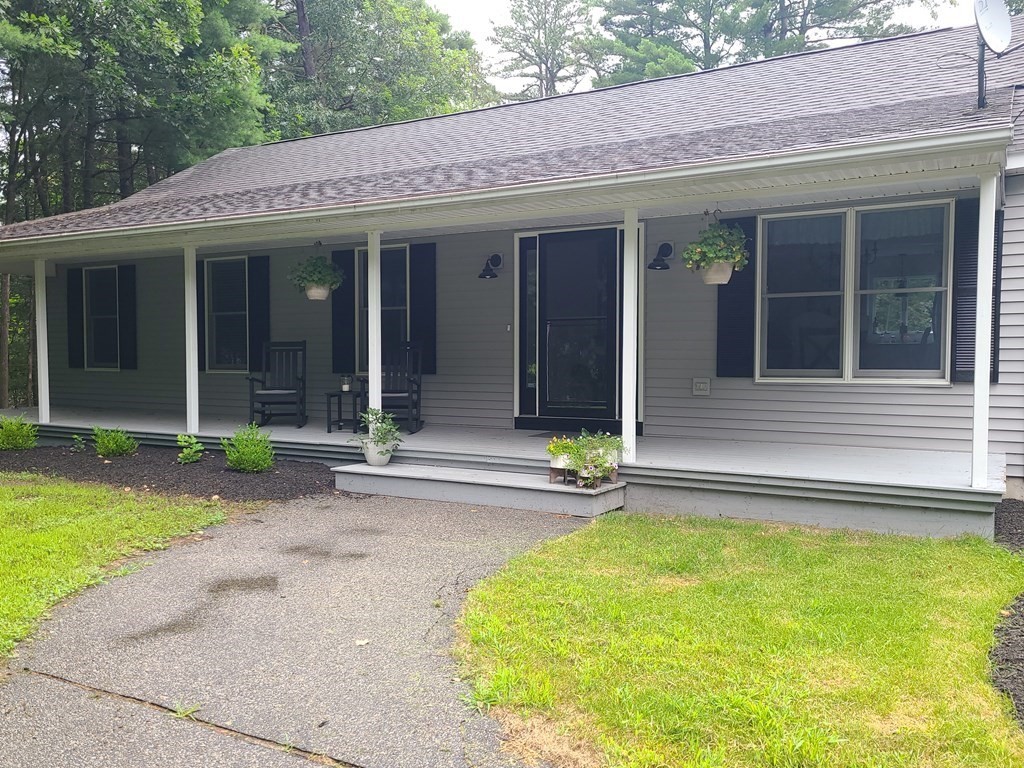 123 Boston Road Palmer, MA 01069 - Photo 2 of 33