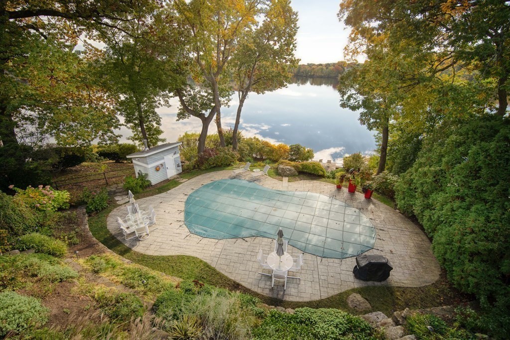 37 Beverly Road Arlington, MA 02474 - Photo 39 of 42 a view of outdoor space and yard