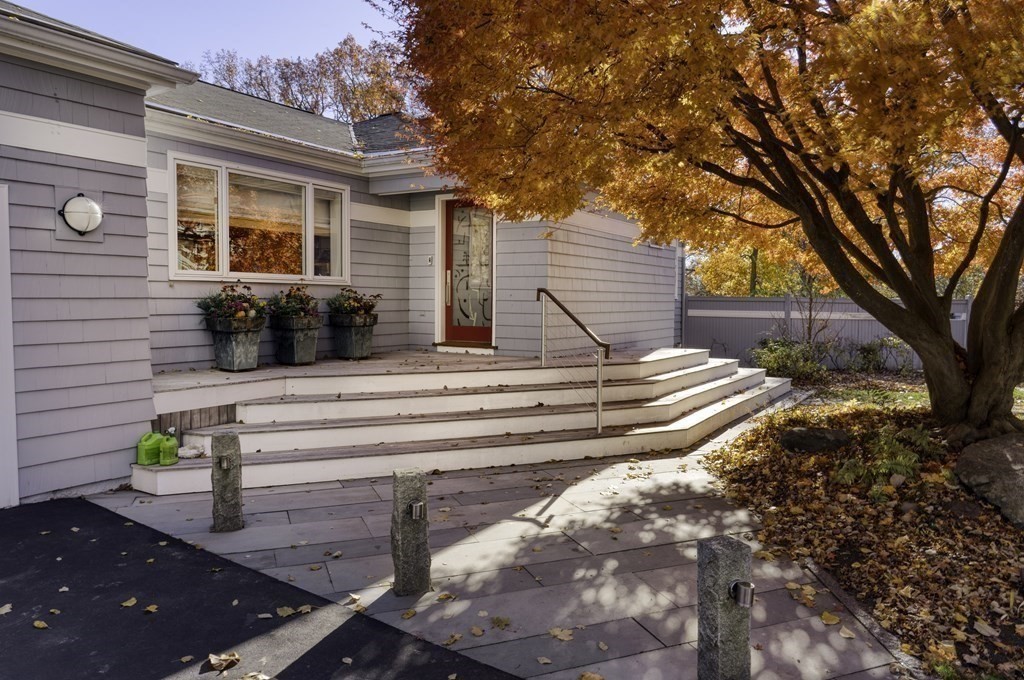 37 Beverly Road Arlington, MA 02474 - Photo 4 of 42 a view of a house with a yard