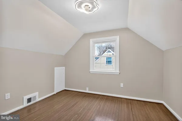 $735,000 | 1925 Rollins Drive, Alexandria, VA 22307