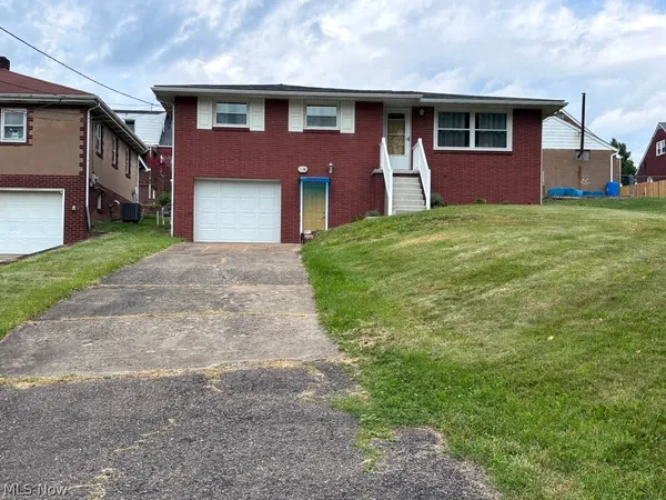 $215,000 | 213 St Ann Way, Weirton, WV 26062