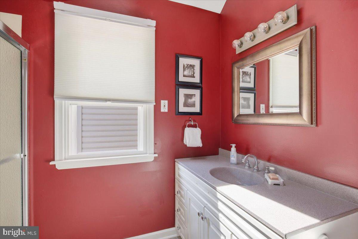 3025 Pine Road Huntingdon Valley, PA 19006 - Photo 28 of 53 Bathroom #2