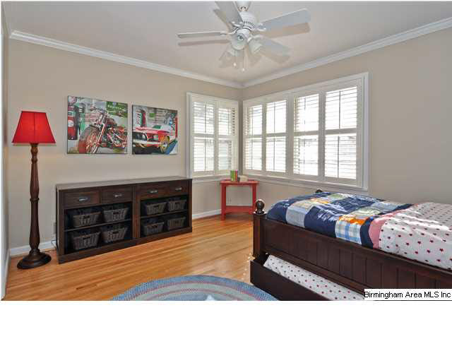 427 Cliff Place Birmingham, AL 35209 - Photo 26 of 32
