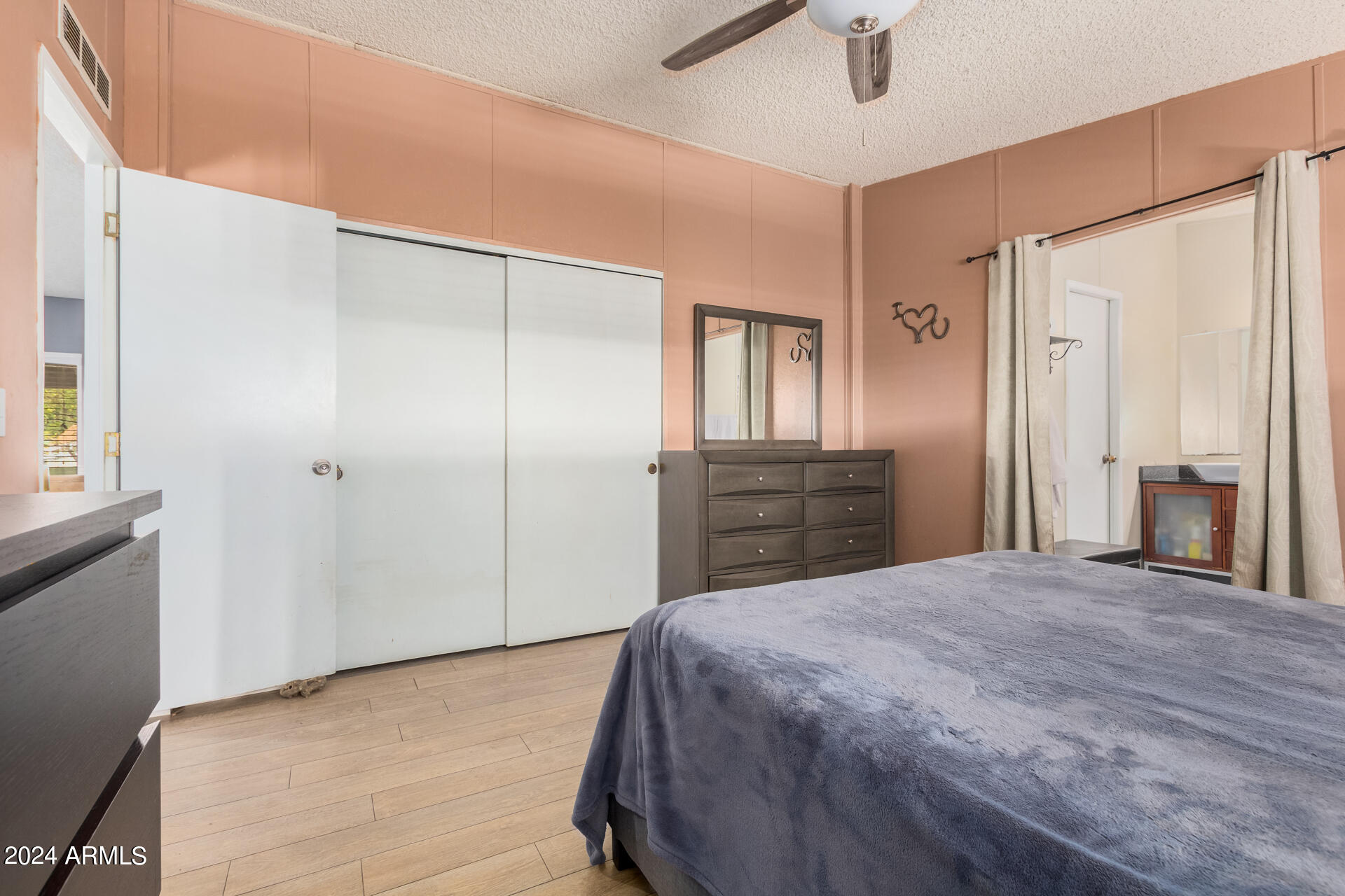 7015 West Lower Buckeye Road Phoenix, AZ 85043 - Photo 15 of 28 0014-14 - Lower Buckeye 7015