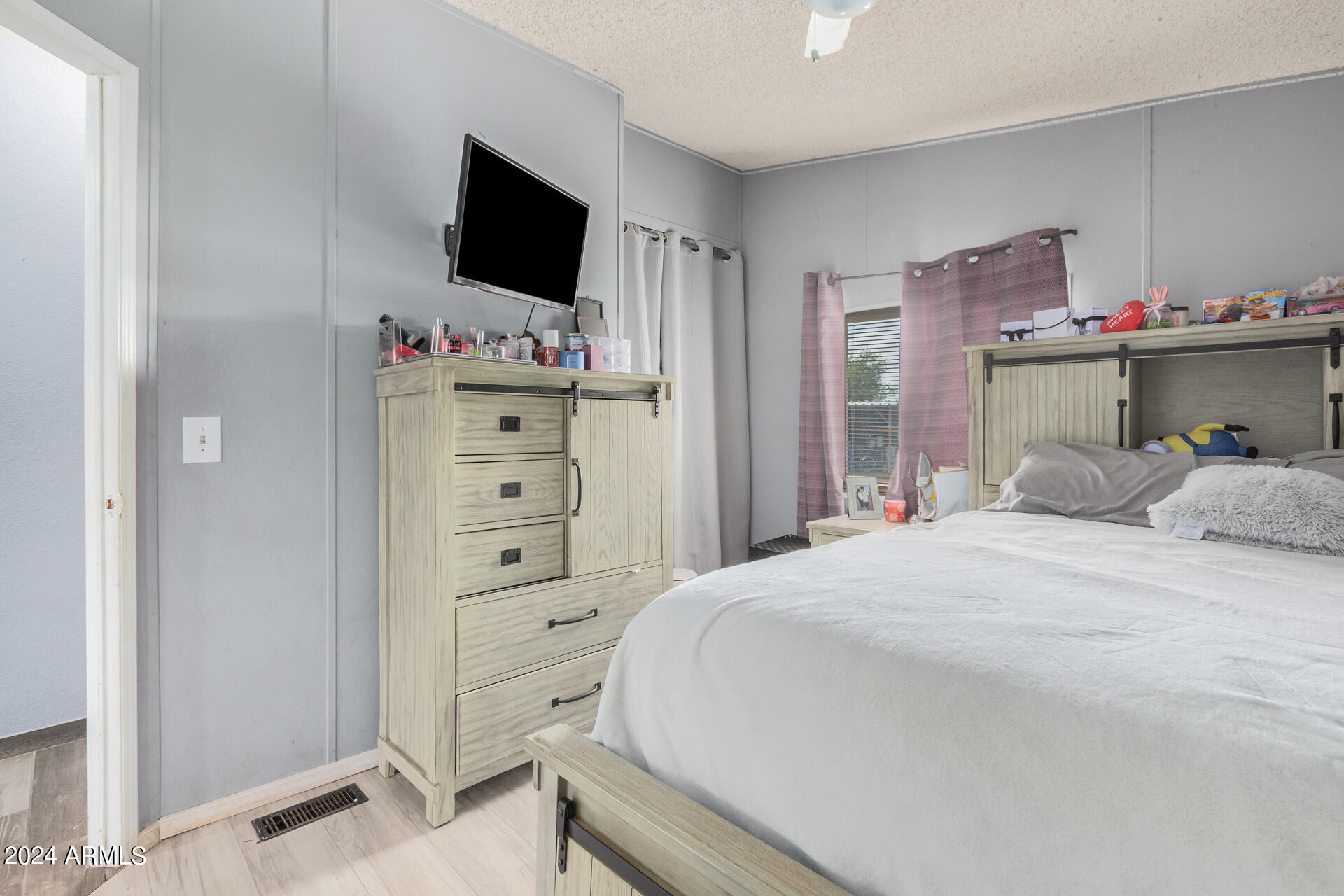 7015 West Lower Buckeye Road Phoenix, AZ 85043 - Photo 18 of 28 0017-17 - Lower Buckeye 7015