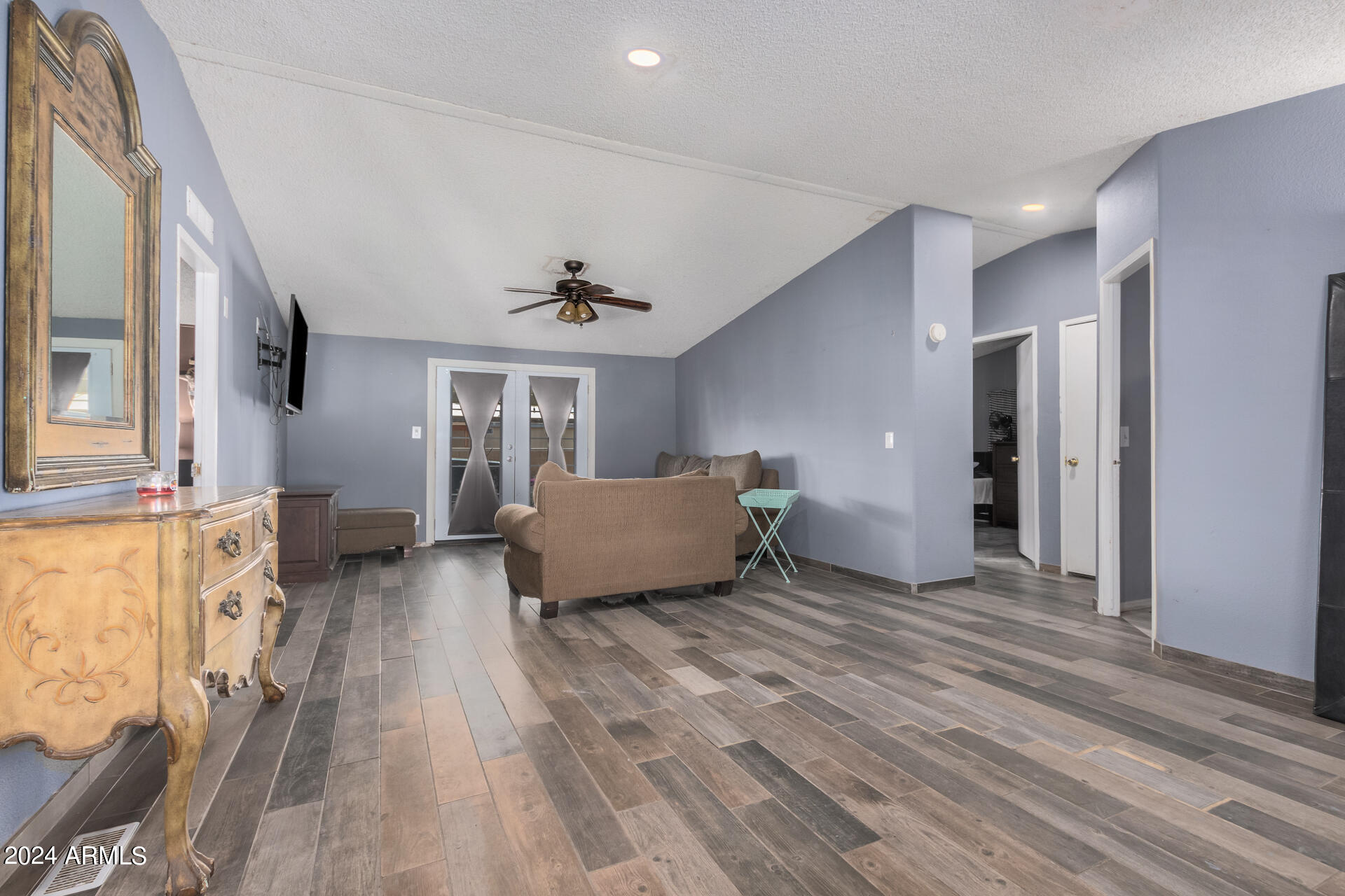 7015 West Lower Buckeye Road Phoenix, AZ 85043 - Photo 2 of 28 0004-04 - Lower Buckeye 7015