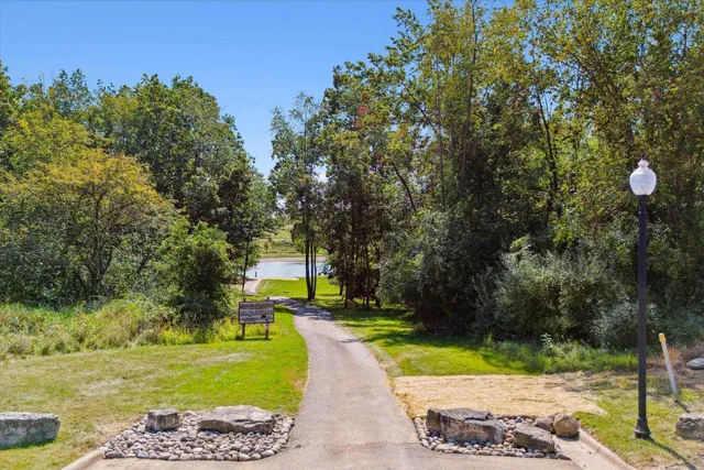 $101,000 | L66 Oakridge, Janesville, WI 53548