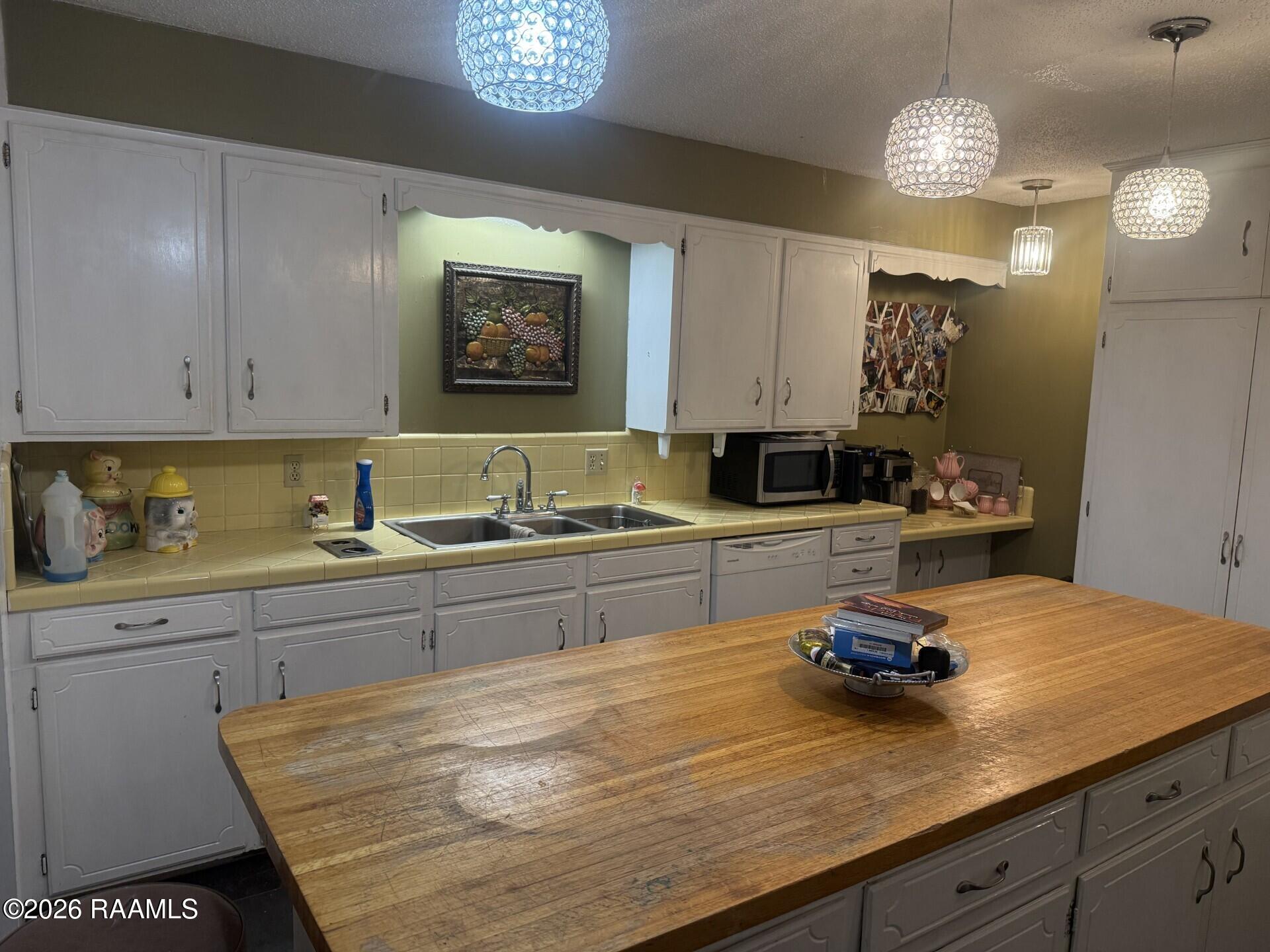 908 Main Street Mamou, LA 70554 - Photo 2 of 11 80e40d4c-7883-4c48-8f2d-b36191d10d66