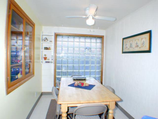 1030 North Stout Road Spokane Valley, WA 99206 - Photo 4 of 9