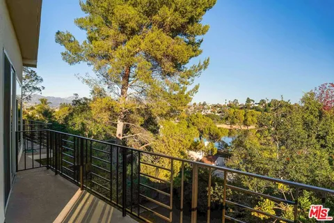 $1,988,000 | 2372 Kenilworth Avenue, Los Angeles, CA 90039