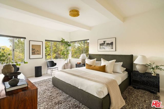 $1,988,000 | 2372 Kenilworth Avenue, Los Angeles, CA 90039