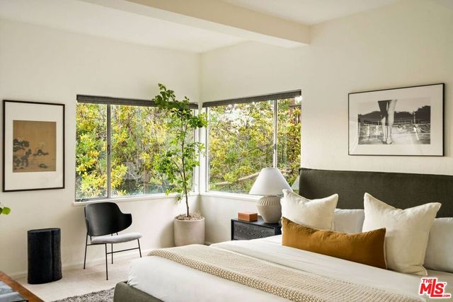 $1,988,000 | 2372 Kenilworth Avenue, Los Angeles, CA 90039