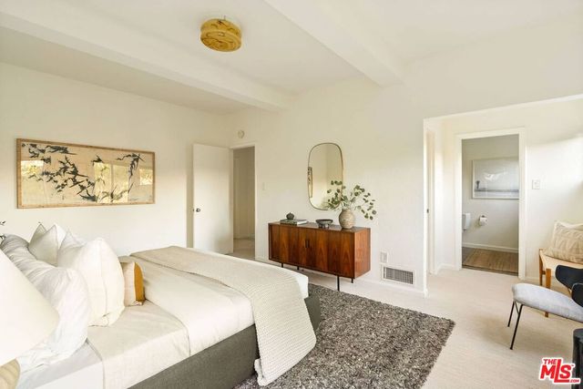 $1,988,000 | 2372 Kenilworth Avenue, Los Angeles, CA 90039