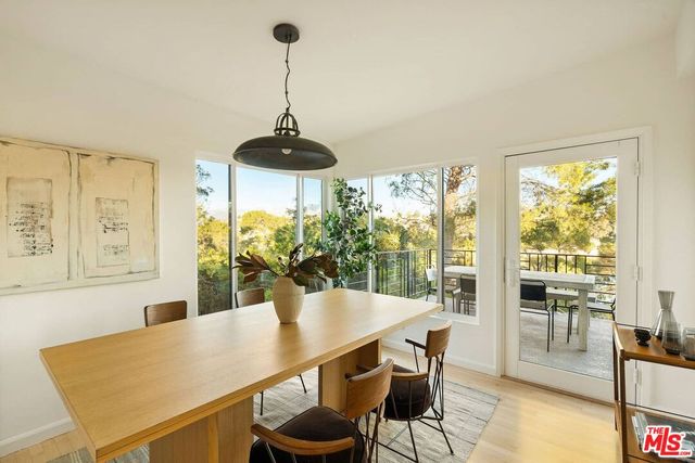 $1,988,000 | 2372 Kenilworth Avenue, Los Angeles, CA 90039