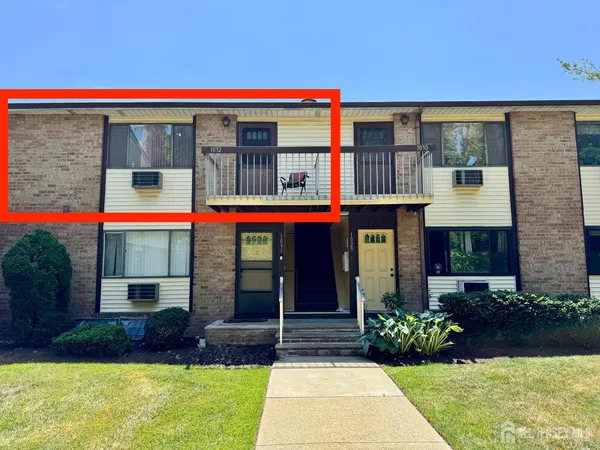 $2,400 | 1032 Cricket Lane, Woodbridge, NJ 07095
