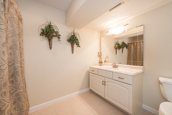 8 Raymond Court, Unit 8 Georgetown, MA 01833 - Photo 27 of 30 Gallery Image 27