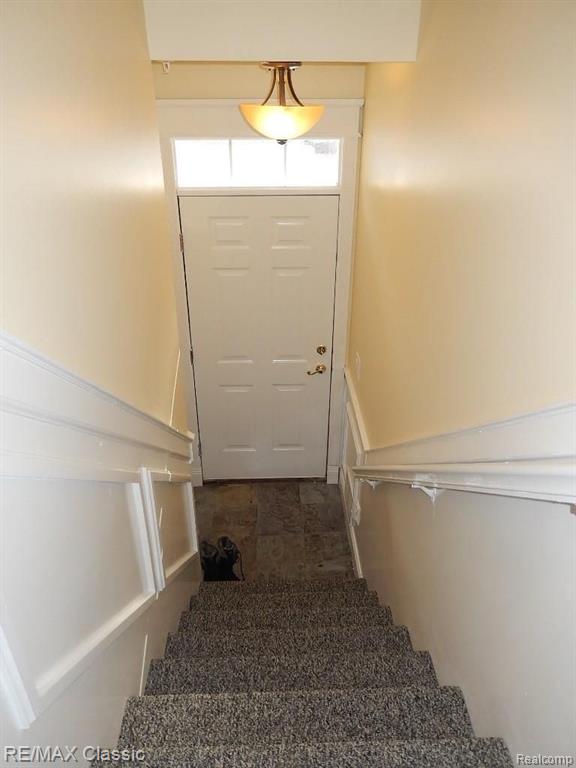 540 Riviera Court, Unit 244 Walled Lake, MI 48390 - Photo 17 of 39
