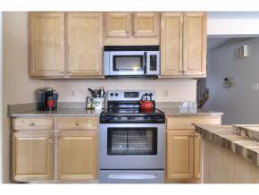 81 Pelham Road Salem, NH 03079 - Photo 10 of 27
