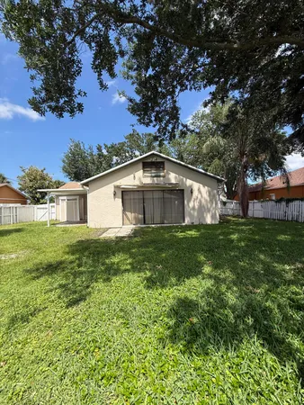 $2,600 | 1626 Southwest Buffum Lane, Port St. Lucie, FL 34984